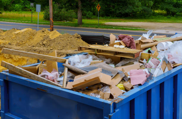 Best Construction Debris Removal  in Port Edwards, WI